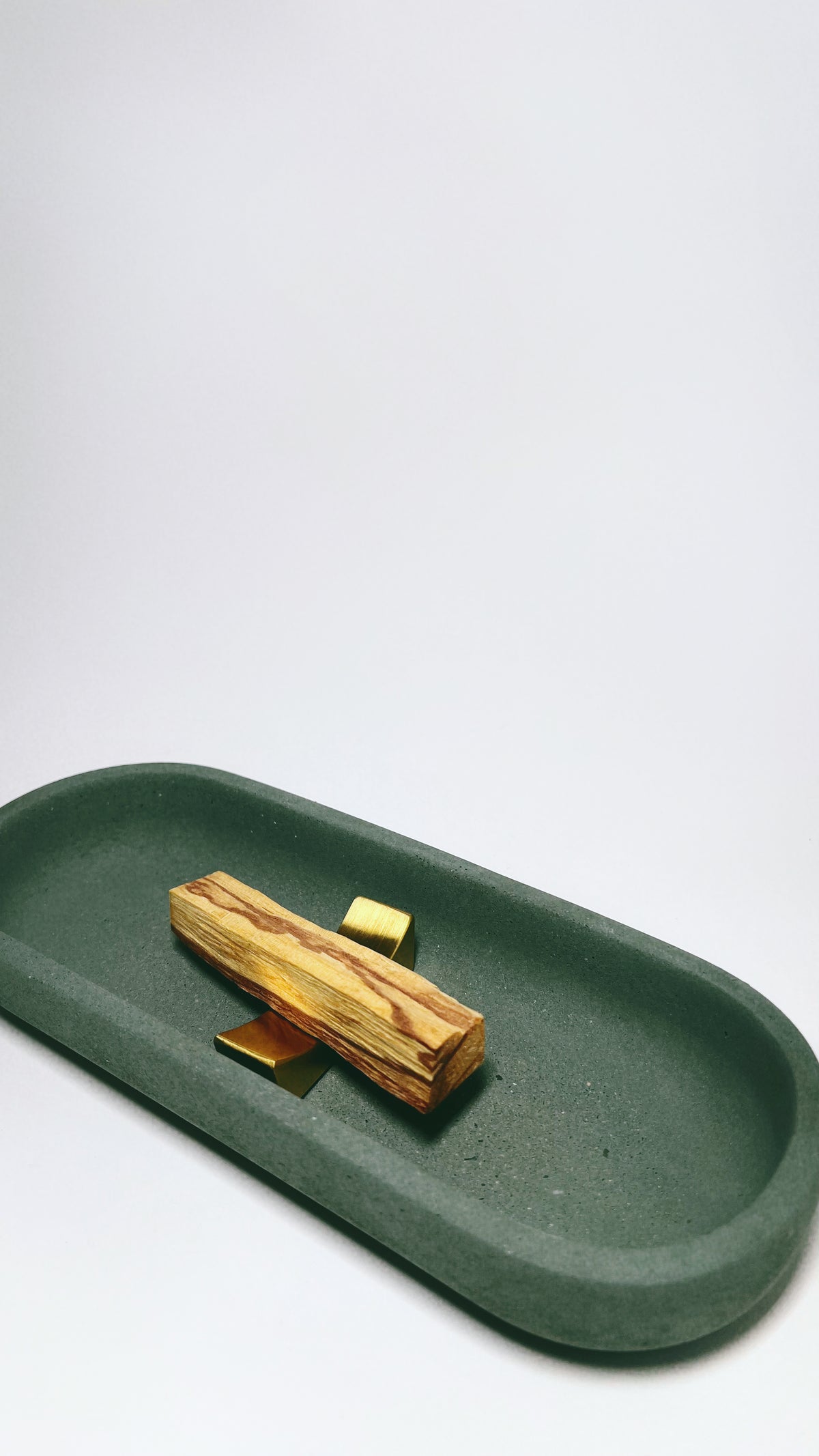 Oval Palo Santo Holder